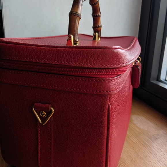 Gucci vintage bamboo vanity in red. RARE - Picture 7 of 11